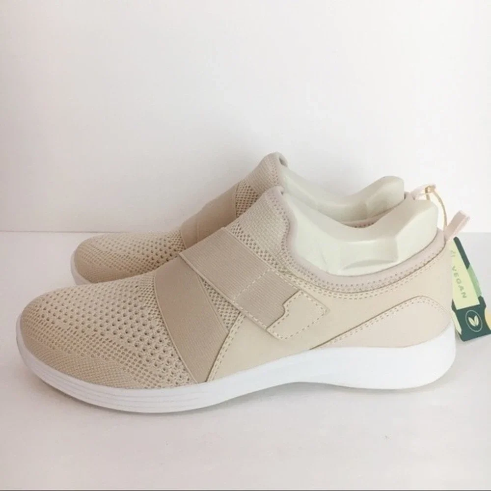 Earth Size 8 Scenic Valiant Vegan Blush Cream Pink Slip On Knit Sneakers Shoes‎